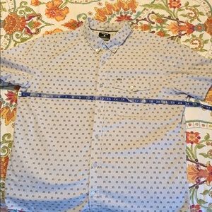 Hurley XL lightweight cotton short sleeve shirt